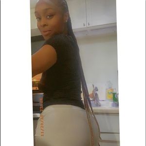 Meet your Posher, Latifah